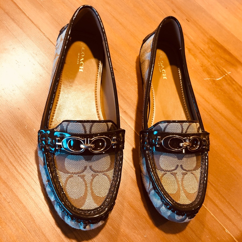Coach Flats